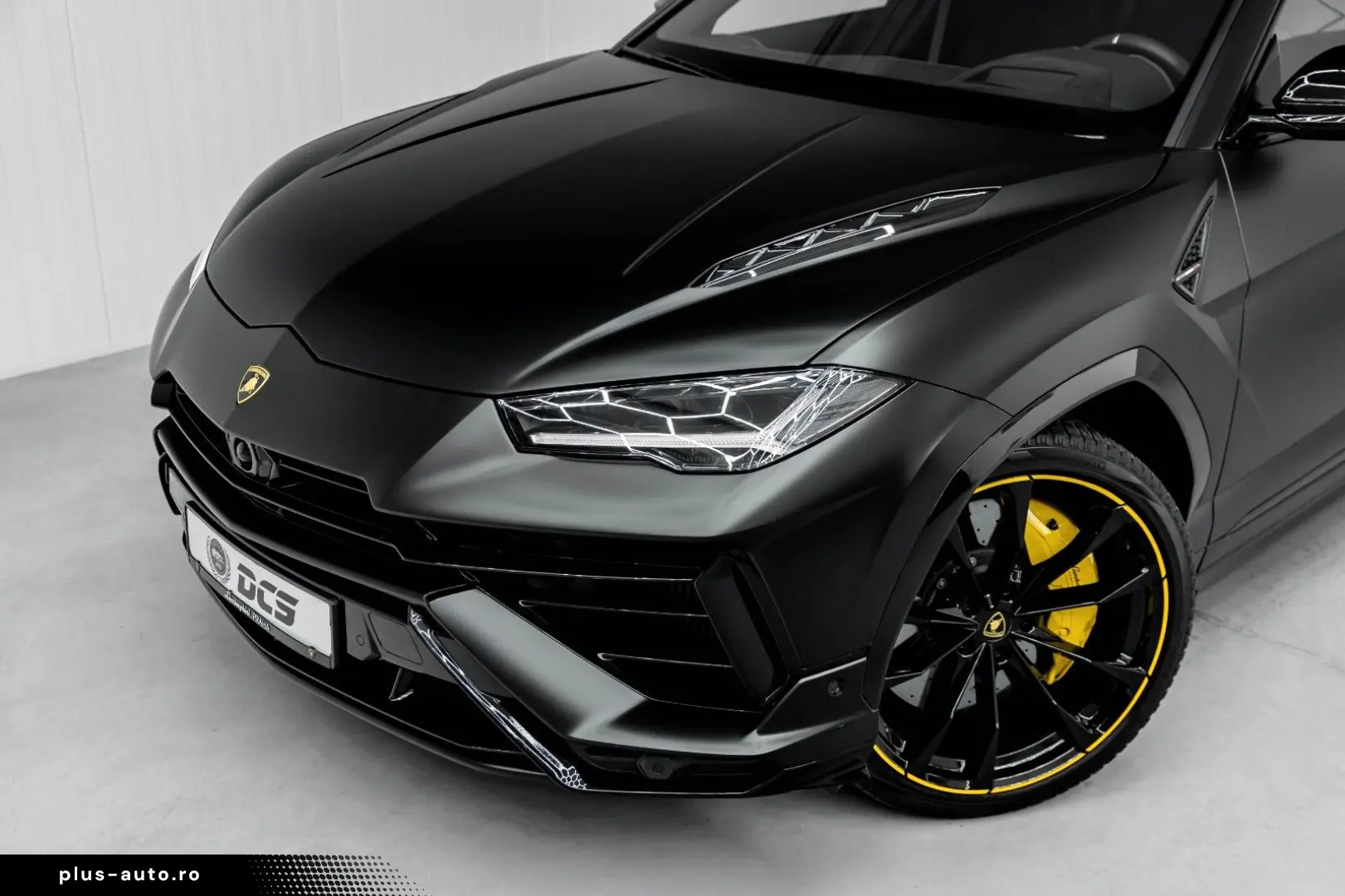 LAMBORGHINI Urus S 4.0 V8 Sport  AKRAPOVIC