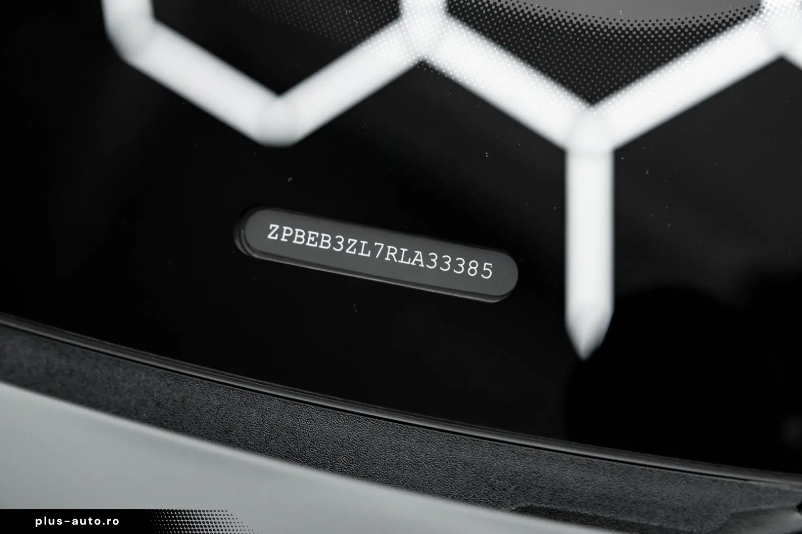 LAMBORGHINI Urus S 4.0 V8 Sport  AKRAPOVIC