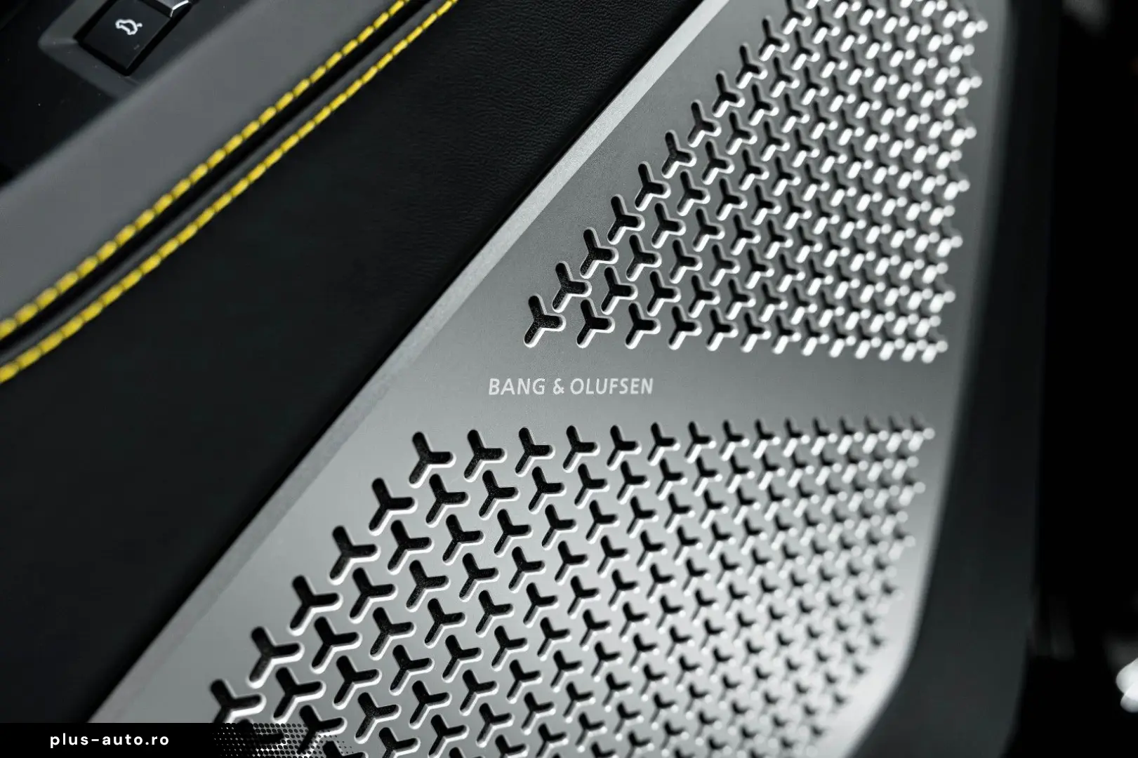 LAMBORGHINI Urus S 4.0 V8 Sport  AKRAPOVIC