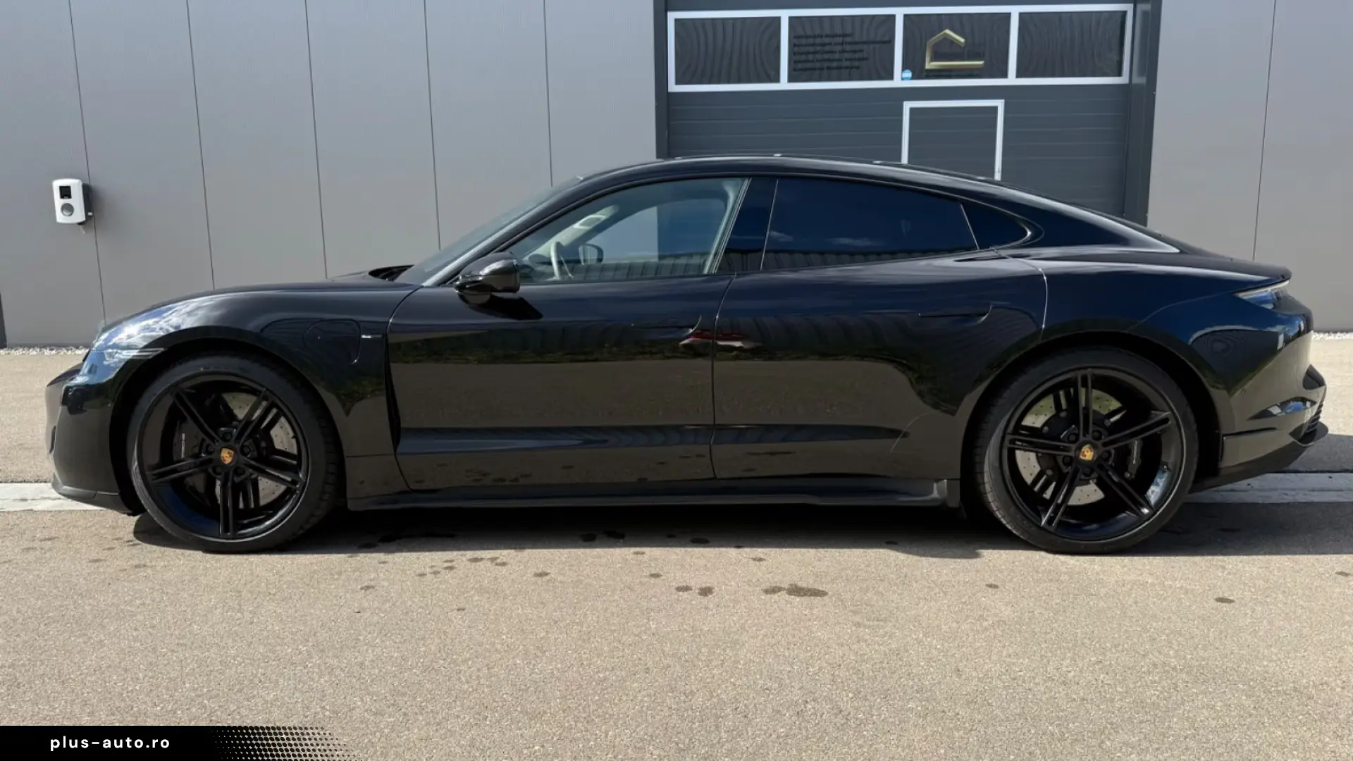 Porsche Taycan Turbo