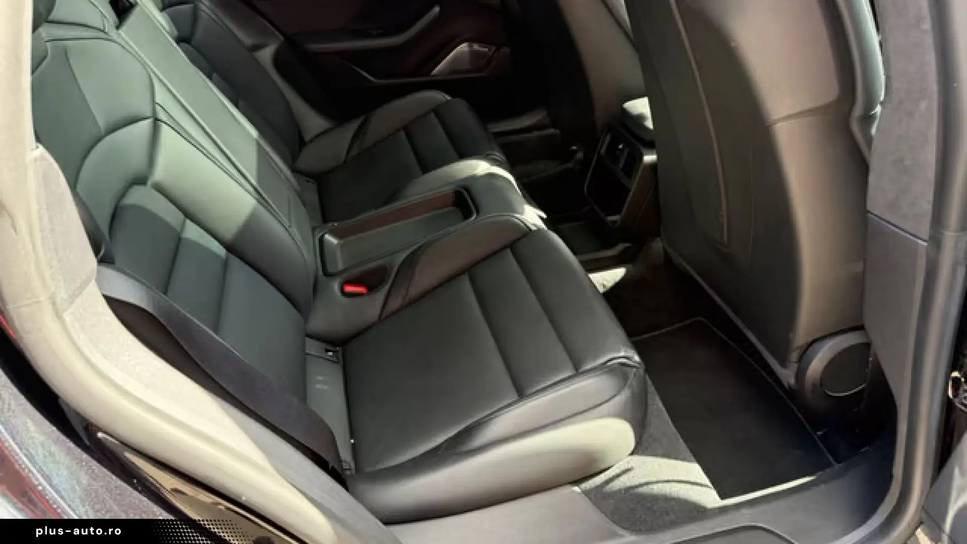 Porsche Taycan Turbo