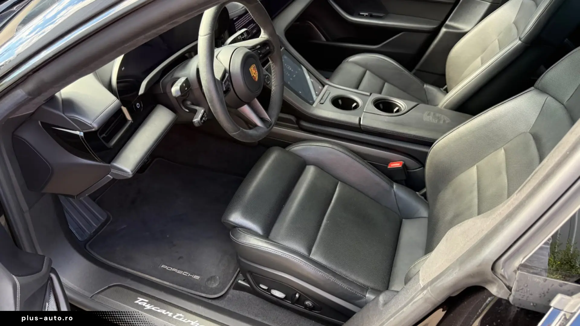 Porsche Taycan Turbo