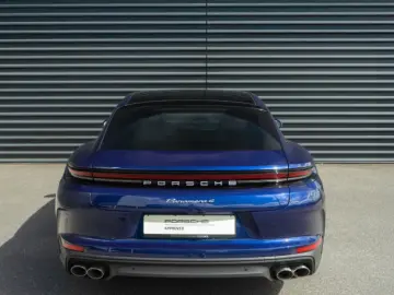 Porsche Panamera 4 E-Hybrid Active-Ride InnoDrive e BOSE
