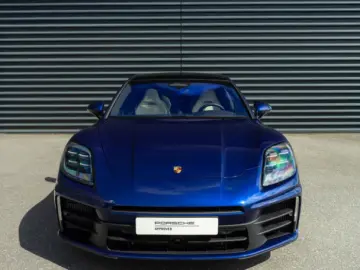 Porsche Panamera 4 E-Hybrid Active-Ride InnoDrive e BOSE