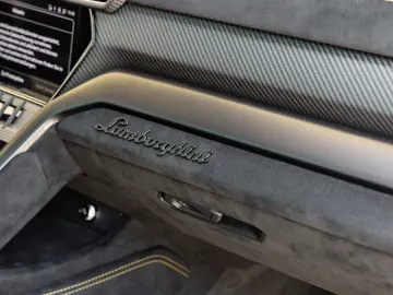 LAMBORGHINI 4.0 V8 Performante FULL Carbon PPF Full PANO 23