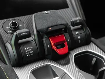 LAMBORGHINI 4.0 V8 Performante FULL Carbon PPF Full PANO 23