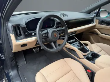 PORSCHE Cayenne S Sport-Design Hinterachslenkung BOSE