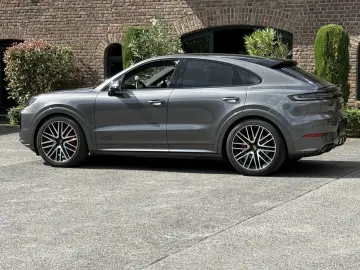 PORSCHE Cayenne GTS Coupe INNODRIVE 22 TURBO SOFT-CLOSE