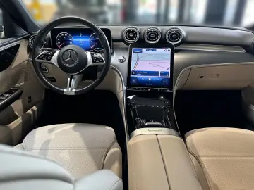 MERCEDES-BENZ C 220 d AVANTGARDE Distr. Kam LED Sound