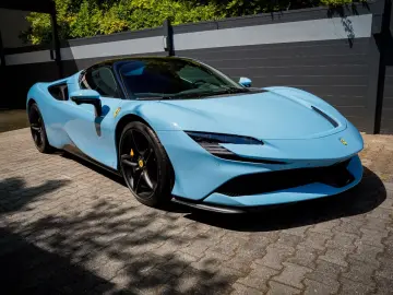 Ferrari SF90 Spider   1.001 CP • LIFT • FULL CARBON • 360