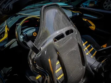 Ferrari SF90 Spider   1.001 CP • LIFT • FULL CARBON • 360