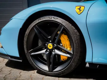 Ferrari SF90 Spider   1.001 CP • LIFT • FULL CARBON • 360