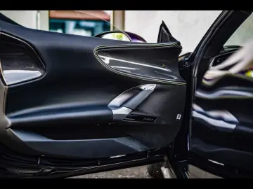 Ferrari SF90 Spider Atelier   Garantie 03 2029