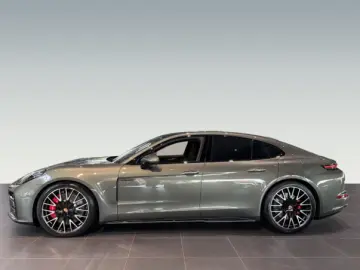 Porsche Panamera 4S E-Hybrid
