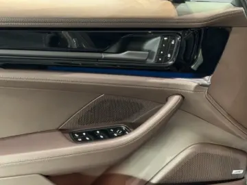 Porsche Panamera 4S E-Hybrid