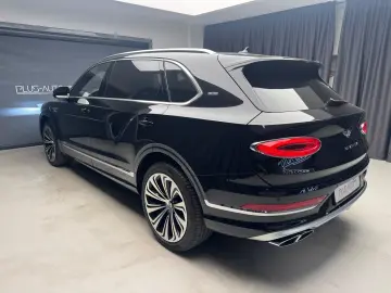 Bentley Bentayga EWB First Edition V8