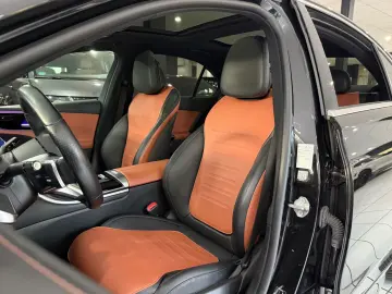 MERCEDES-BENZ C 220d Limo AMG-LINE PANO KAMERA CARPLAY