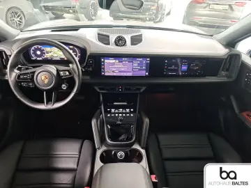 PORSCHE Cayenne Coupe E-Hyb Black Inno 2 1 2.Displ Luft
