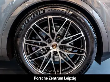 PORSCHE Cayenne Coupe Black Edition PDCC Sitzlüftung HA-