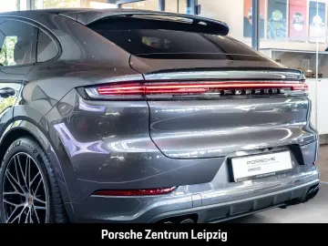 PORSCHE Cayenne Coupe Black Edition PDCC Sitzlüftung HA-