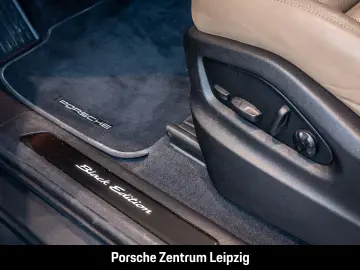 PORSCHE Cayenne Coupe Black Edition PDCC Sitzlüftung HA-