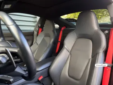 Porsche 911 Carrera GTS (992)   480 CP • SPORT CHRONO