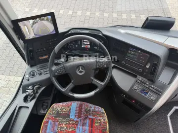 MERCEDES-BENZ Tourismo 16 RHD