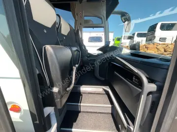 MERCEDES-BENZ Tourismo 15 RHD S 515 Travego Cityliner