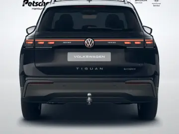 Volkswagen Tiguan Life 1.5 eHybrid DSG AHK