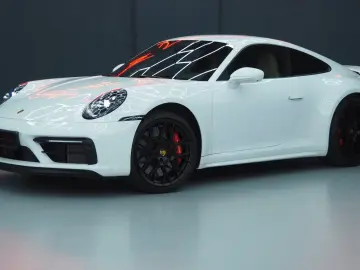 Porsche 911 Carrera GTS