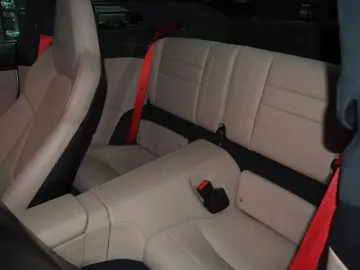 Porsche 911 Carrera GTS