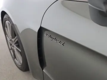 PORSCHE Panamera Turbo E-Hybrid Vierradlenkung Memory