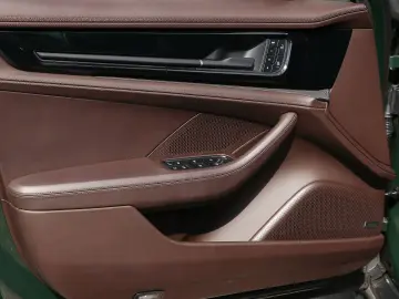 PORSCHE Panamera Turbo E-Hybrid Clubleder Active-Ride