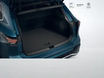 Volkswagen Tiguan R-Line 1 5 l eTSI DSG LEDER