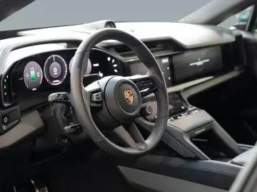 Porsche Cayenne Electric