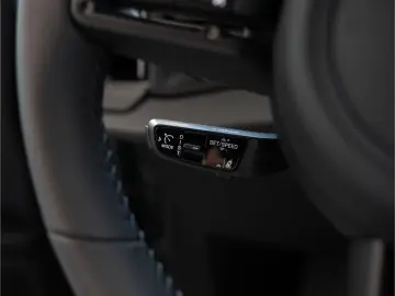 Porsche Cayenne Electric