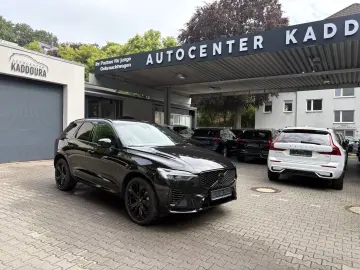 Volvo XC60 T6 AWD – Pano   HUD   360    AHK   Harman Kardon