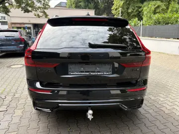Volvo XC60 T6 AWD – Pano   HUD   360    AHK   Harman Kardon