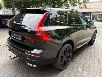 Volvo XC60 T6 AWD – Pano   HUD   360    AHK   Harman Kardon