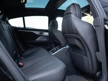 BMW 840i Gran Coupe xDrive M Sport Bowers-Pano-Laser