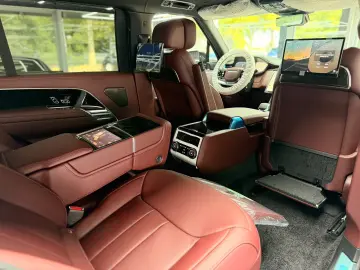 Land Rover Range Rover 4.4V8 P530 ATB LWB FOND MY27