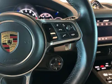 Porsche Cayenne Coupé E-Hybrid – Pano