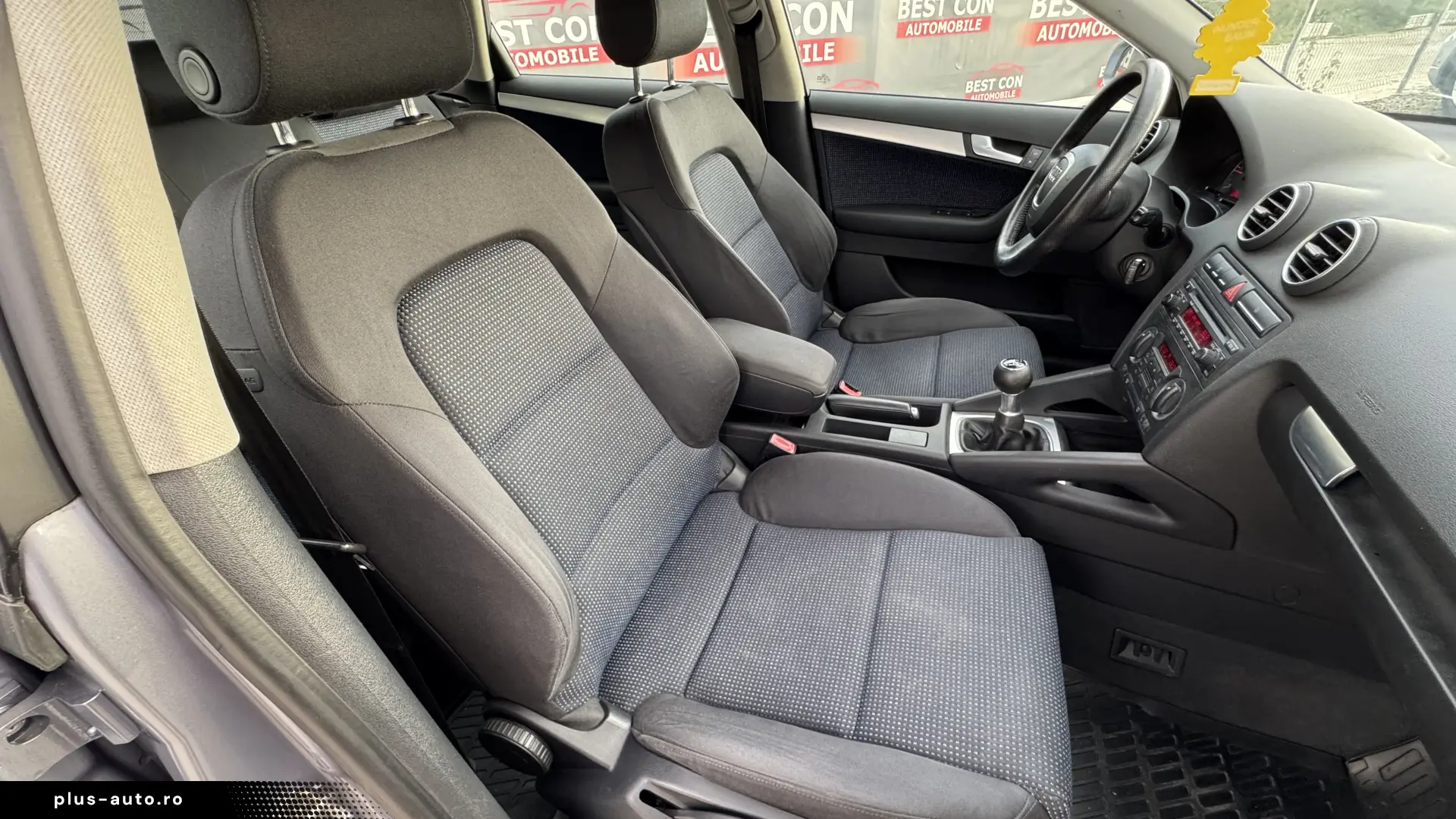 AUDI A3 2004 — imagine 9