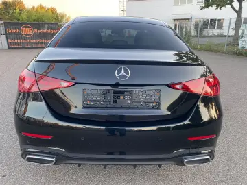 MERCEDES-BENZ C 200 d AMG Line Kam PDC LED Night Paket