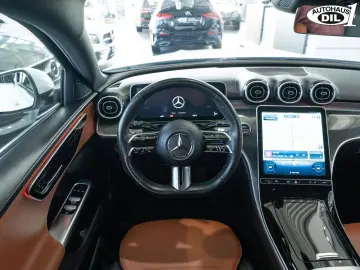 MERCEDES-BENZ C 200 d T    1 Hand   AMG Line   AMG-Sty