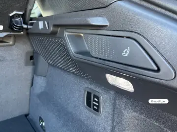 Porsche Macan Electric – Pano