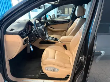 PORSCHE Macan S PDK - AHK   Pano   14-Wege