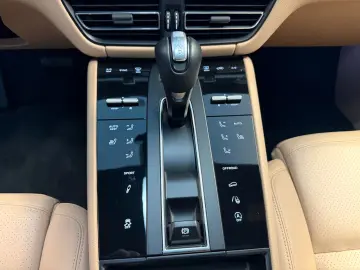 PORSCHE Macan S PDK - AHK   Pano   14-Wege