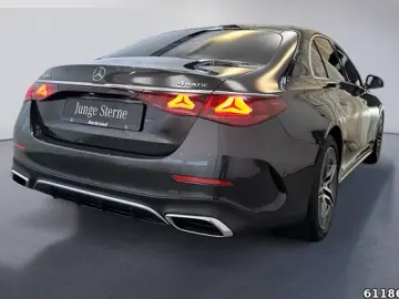 Mercedes-Benz E 400 e 4M AMG Pano Burmester 360