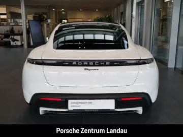 PORSCHE Taycan Surround-View LED Luftfederung BOSE 21z